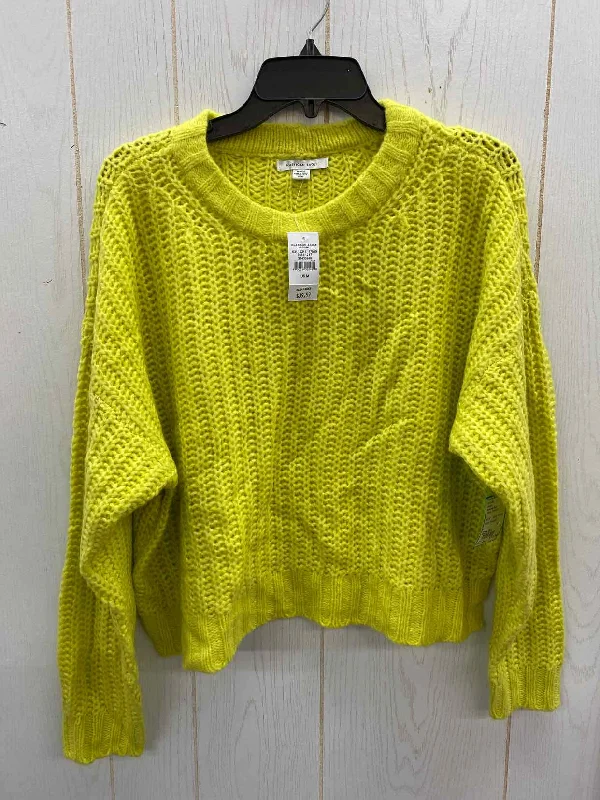 American Eagle Yellow Womens Size M/L Sweater Chenille Fabric Brocade Fabric Lace Fabric American Eagle Yellow Womens Size M/L Sweater Chenille Fabric Brocade Fabric Lace Fabric