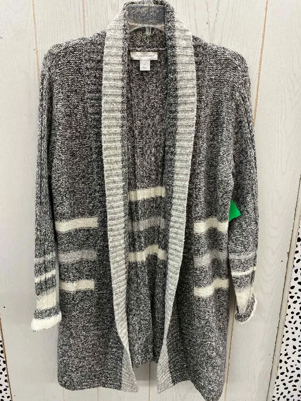 Christopher & Banks Gray Womens Size M Sweater Denim Fabric Leather Fabric Suede Fabric Christopher & Banks Gray Womens Size M Sweater Denim Fabric Leather Fabric Suede Fabric