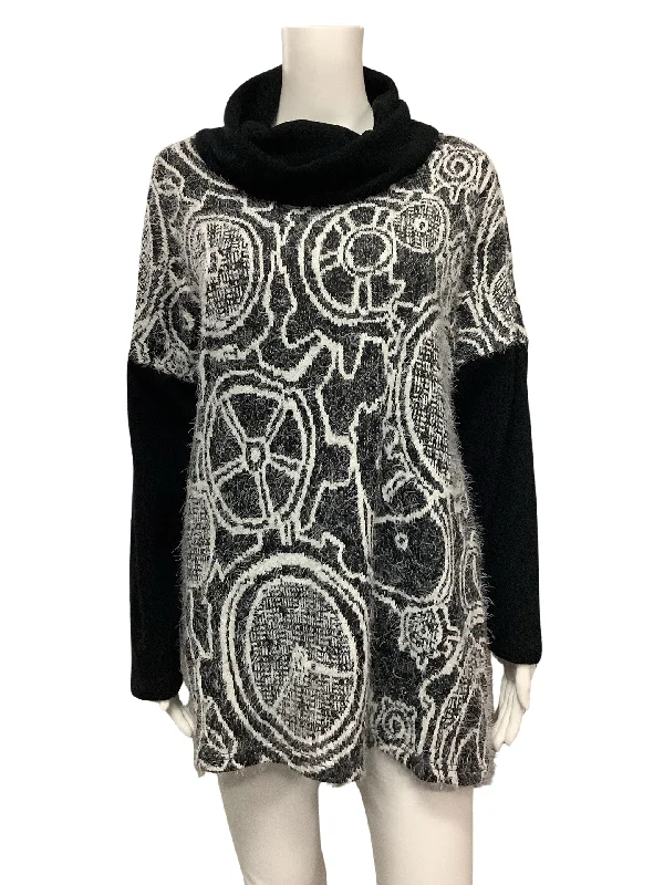 ali miles Women's Top Black & White Print Cowl Neck Sweater W/Tags Size: S Wool Fabric Cashmere Fabric Tweed Fabric ali miles Women's Top Black & White Print Cowl Neck Sweater W/Tags Size: S Wool Fabric Cashmere Fabric Tweed Fabric