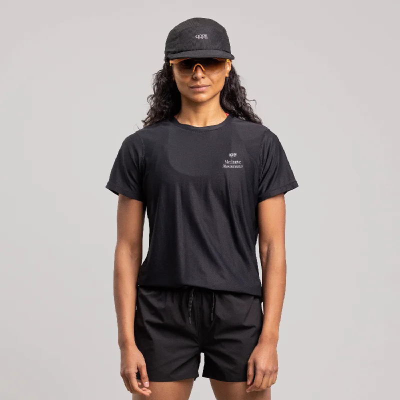 MOMENTUM LABB TRAIN TEE - Women's Mesh Blend Leather Blend Suede Blend