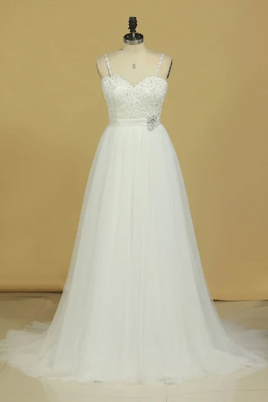 Sexy Open Back A Line Wedding Dresses Spaghetti Straps Tulle With Applique And Sash Casual Short Summer